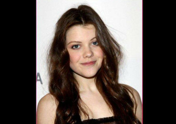 Mira el impresionante cambio de Lucy Pevensie, la pequeña de 'Las Crónicas de Narnia' (FOTOS)