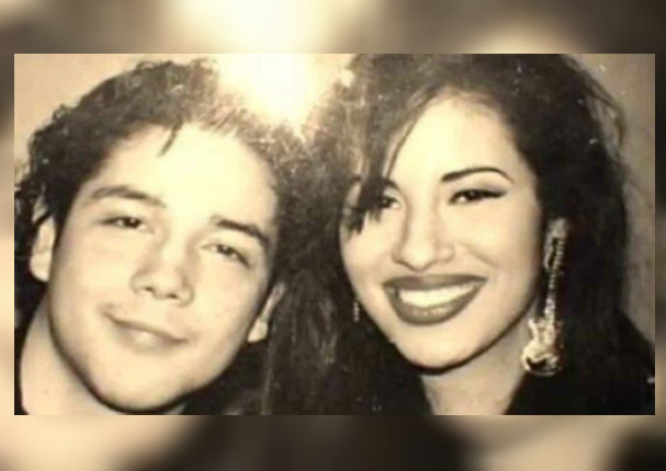 Selena y Chris Pérez