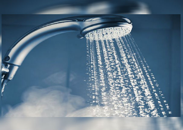 La ciencia confirma que bañarse con agua caliente quema calorías. La ciencia confirma que bañarse con agua caliente quema calorías.