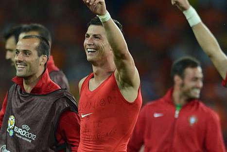 Cristiano Ronaldo dedicó a su hijo sus goles ante Holanda