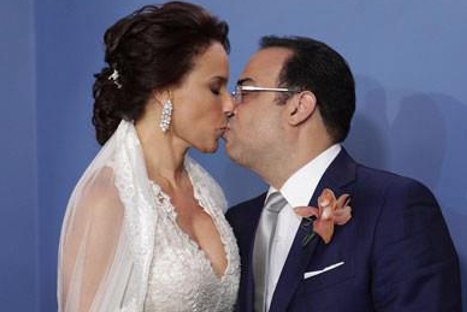 Gilberto Santa Rosa y Alexandra Malagón contrajeron matrimonio vía civil - FOTOS