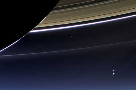La primera fotografía de la Tierra desde Saturno