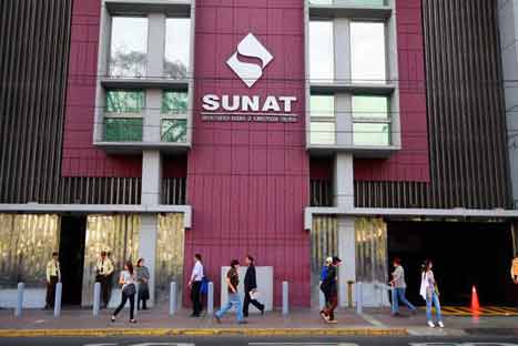 Unos 62 mil contribuyentes evadirían impuestos, según SUNAT