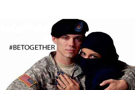 Publicidad con mujer musulmana y soldado nortamericano despierta fuerte polémica
