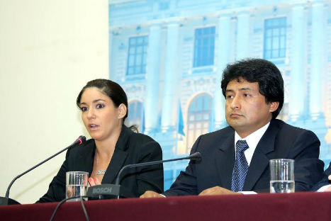 Entérese qué dijo Tilsa Lozano en su presentación en el Congreso - VIDEO