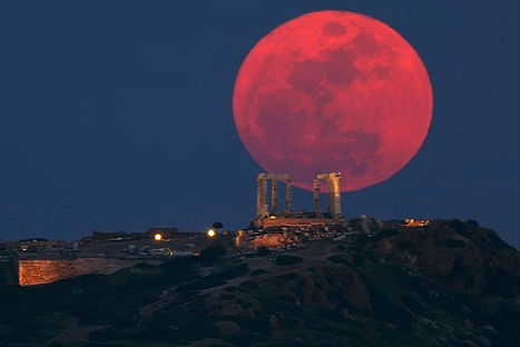 La luna será una gran bola roja