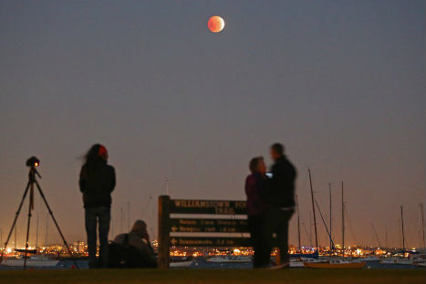 Mira las mejores fotos del eclipse lunar -FOTOS