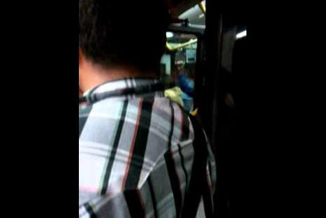 Insólito: pasajeros del Metropolitano agreden a chofer -VIDEO