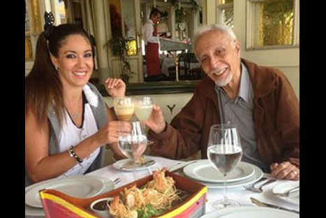 Emotivo reencuentro de Tilsa Lozano con su abuelo (VIDEO/FOTOS)