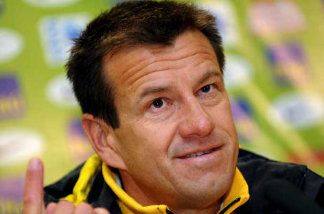 Dunga es nombrado nuevo técnico de la selección de Brasil