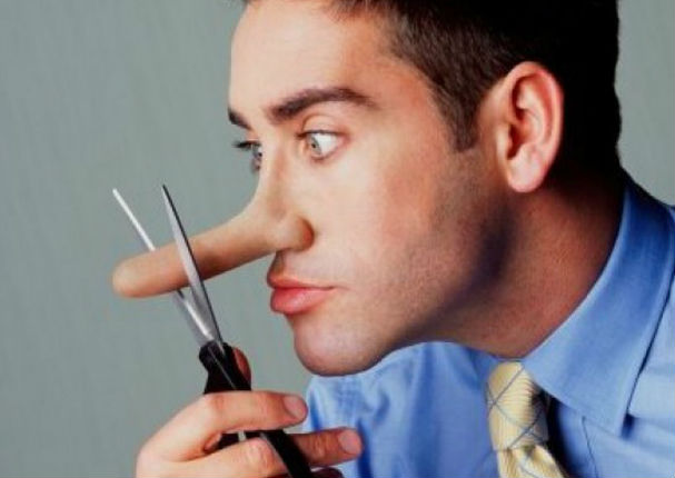 4 cosas que te ayudarán a detectar si una persona te está mintiendo