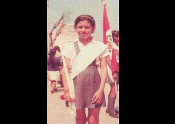 Se revelan fotos inéditas de la infancia de Magaly Medina (FOTOS)