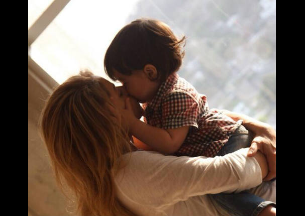 Shakira comparte la primera foto de Milan con Sasha