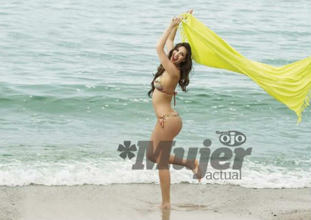 Silvia Cornejo y su infartante sesión de fotos en bikini (FOTOS)