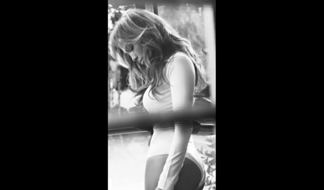 ¡Mira la infartante sesión de fotos de Jennifer Lopez para revista! (FOTOS)