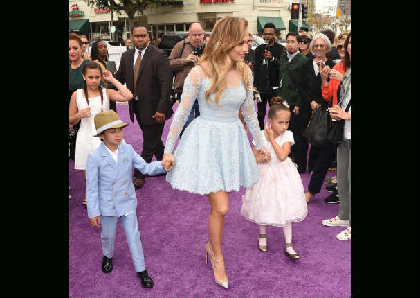 Los hijos de Jennifer Lopez aún no se acostumbran a la fama (FOTOS)
