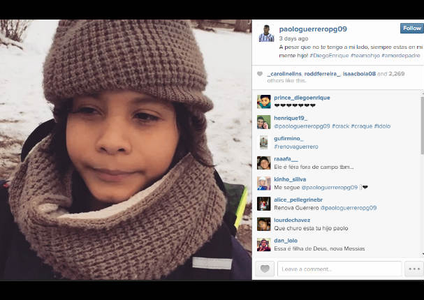 Paolo Guerrero presenta a sus hijos en redes sociales (FOTOS)