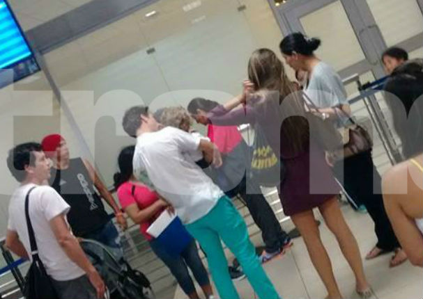 Sheyla Rojas y Antonio Pavón fueron vistos juntos en el aeropuerto (FOTOS)
