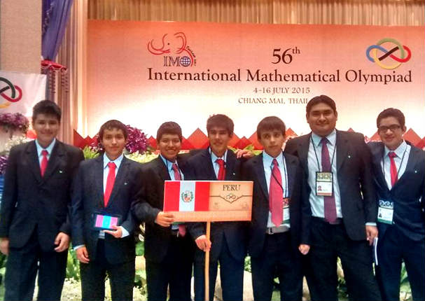 Jóvenes peruanos ganan medallas de oro en Olimpiada Internacional de Matemáticas