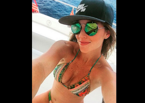 Raffaella Camet y su sexy foto en bikini se convierte viral Facebook