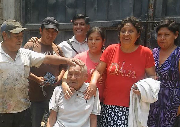 Chiclayo : vecinos de Ferreñafe tuvieron gesto solidario con indigente (FOTOS)