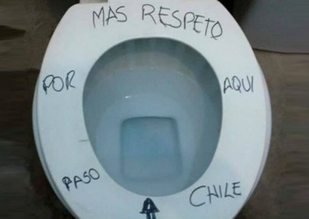 Usuarios crean 'memes' con la frase 'por aquí pasó Chile'  (FOTOS)