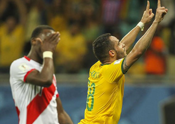 Brasil vs. Perú: La  blanquirroja cayó goleada 3-0 ante Brasil  (VIDEO)