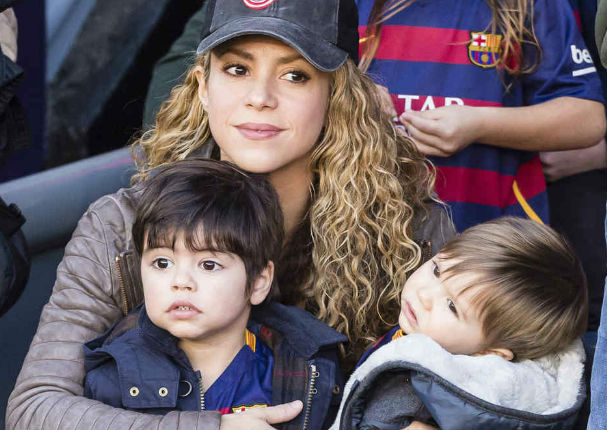Shakira: Así Milan y Sasha muestran que son los fans de Piqué (VIDEO)