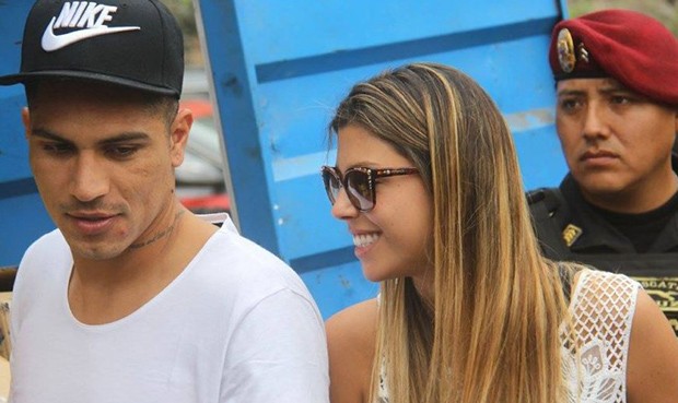 Alondra García Miró y Paolo Guerrero celebran un año de relación convertidos en Papanoeles  (FOTOS)