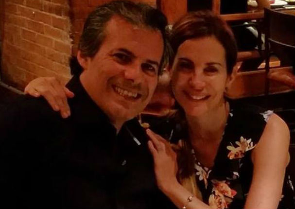 Karina Calmet: Su novio le pide matrimonio y ella lo anunció así en Twitter