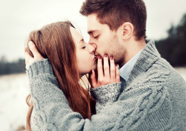 Seis formas en las que tu pareja te dice 'Te amo' sin usar palabras