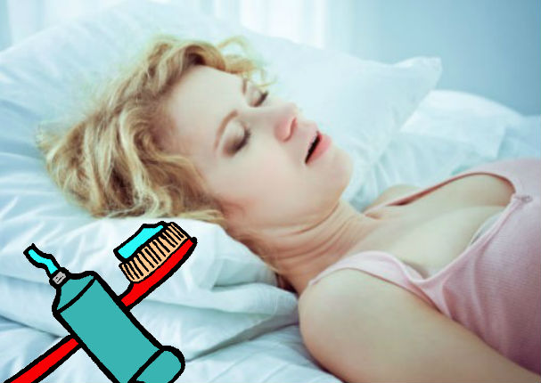 ¿Te olvidas de lavarte los dientes antes de dormir? Mira lo que pasa