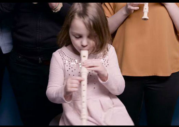 Viral: Estados Unidos obliga a los niños a tocar flauta ¿Por qué?