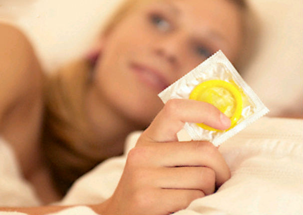 Sexo: ¿Qué hacer si se rompe el condón durante el coito?