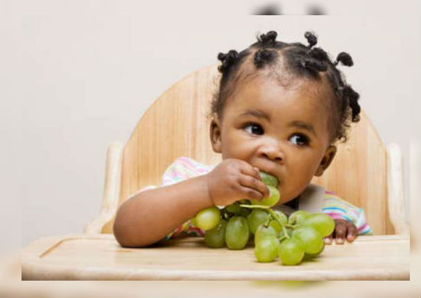 ¿Por qué los niños no deben comer uvas?