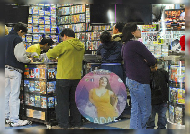 Exponiendo Infieles: Comerciantes rayan con venta de DVD
