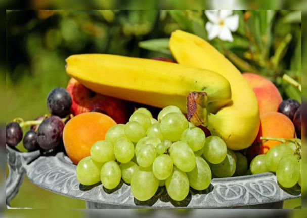 ¿Por qué no se debe comer frutas después del almuerzo?