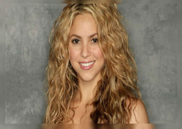 Shakira deja poco a la imaginación con sensual bikini (VIDEO)