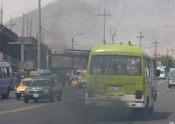 Niveles de contaminación vuelven a subir tras la masiva salida de vehículos