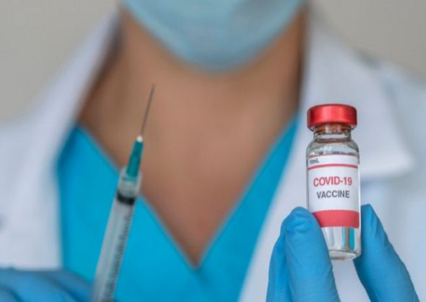 En Sudáfrica y China incautaron miles de vacunas alteradas contra la Covid-19