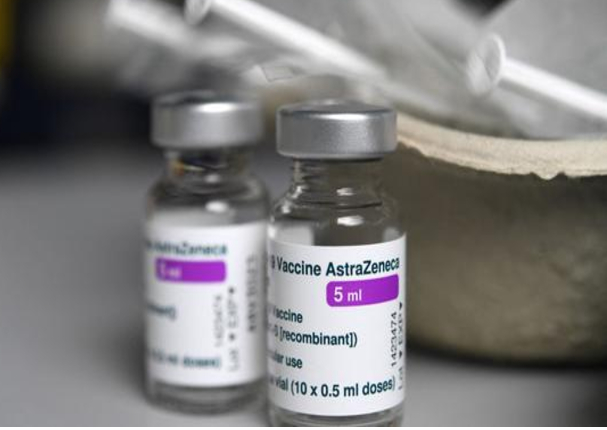 Francia, Italia, Alemania e Irlanda suspenden la administración de la vacuna de AstraZeneca