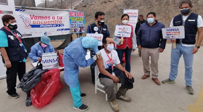 Minsa: El 53% de la población peruana está vacunada contra el COVID-19 | FOTOS
