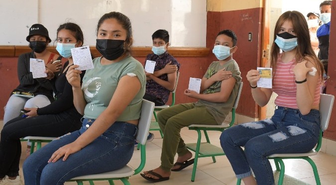 Perú: Mayores de 18 años pueden recibir la tercera dosis contra la COVID-19