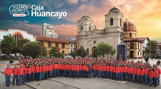 CAJA HUANCAYO CELEBRA 35 AÑOS AL SERVICIO del MICROEMPRESARIO