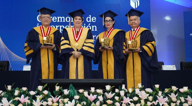 Magistrados guatemaltecos recibieron grado “honoris causa” de la UCV por  defensa de la democracia y la justicia en su país