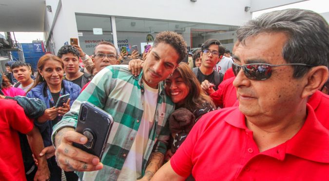 Paolo Guerrero: “Los jóvenes deben tener disciplina, sacrificio y coraje”