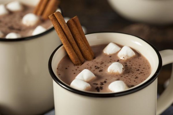 Resultado de imagen para chocolate caliente con marshmallow