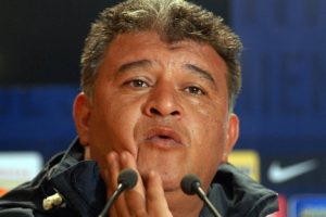 Equipo de Chile no contará con su D.T para partido ante Perú