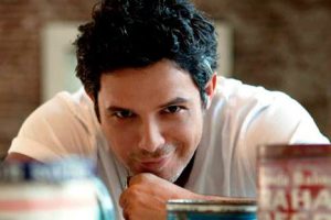 Alejandro Sanz compartió preestreno de video ‘Mi marciana’