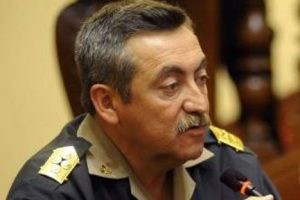 Raúl Salazar renunció a la dirección general de la PNP